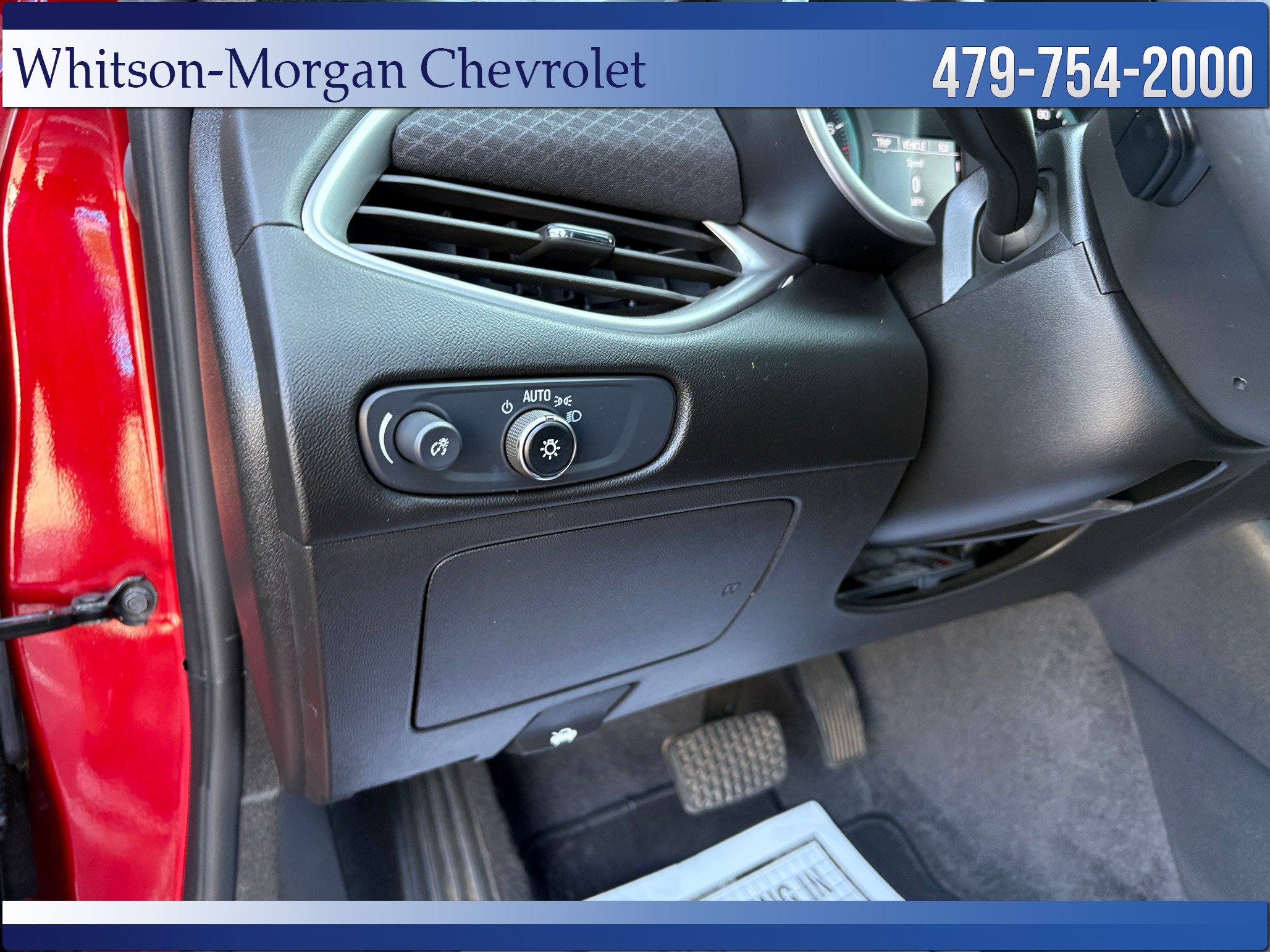 Used 2025 Chevrolet Malibu LT FWD image 14