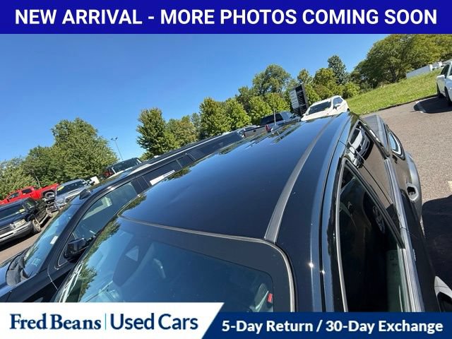 Used 2024 Chevrolet Colorado Trail Boss w/ Advanced Trailering Package AWD/4WD image 3