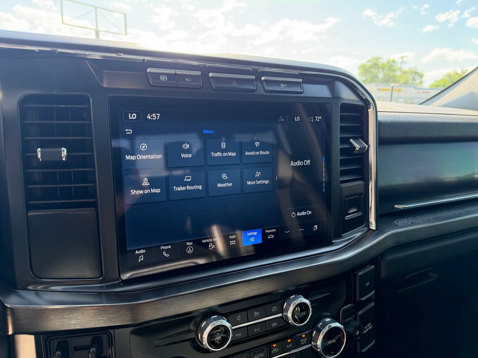 Used 2023 Ford F350 Lariat AWD/4WD image 21