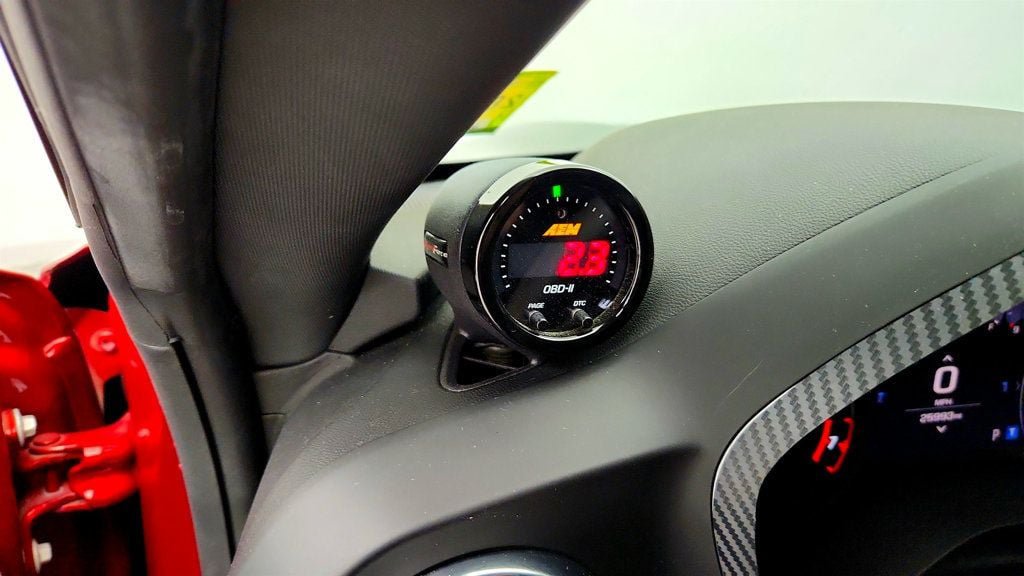 Used 2021 Chevrolet Camaro SS RWD image 12