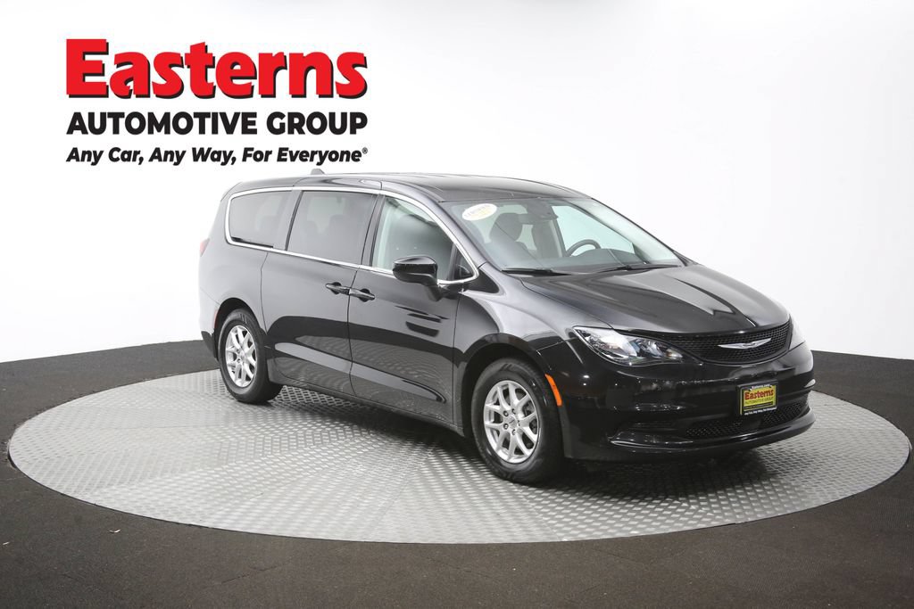 Used 2024 Chrysler Voyager LX FWD image 50