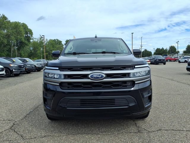 Certified 2024 Ford Expedition XLT AWD/4WD image 2