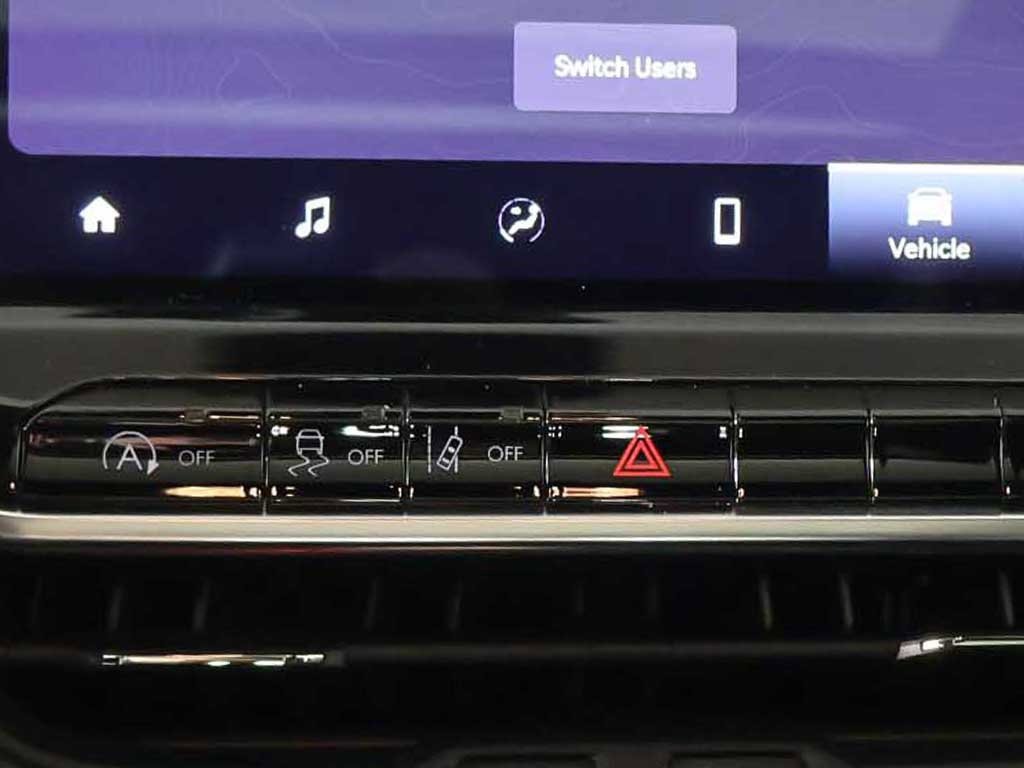 Used 2022 Jeep Compass Altitude w/ Sun and Sound Group image 44