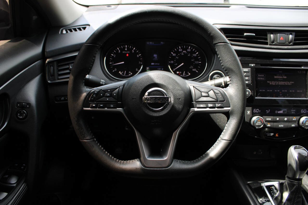 Used 2019 Nissan Rogue SV image 35