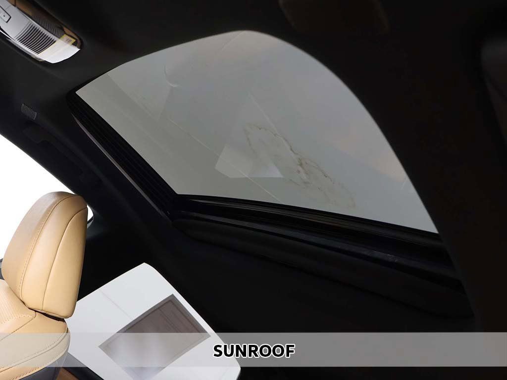 Used 2024 Lexus RX 350 w/ Convenience Package image 3