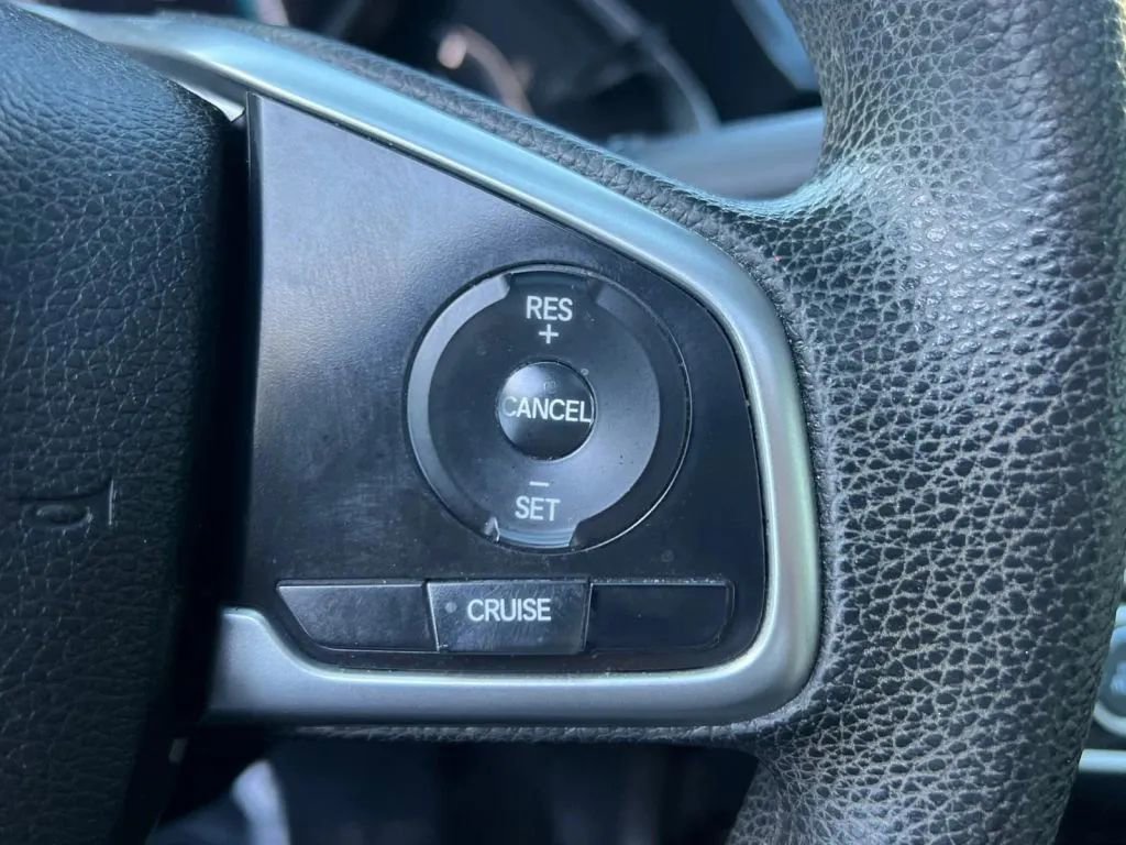 Used 2018 Honda Civic EX image 42