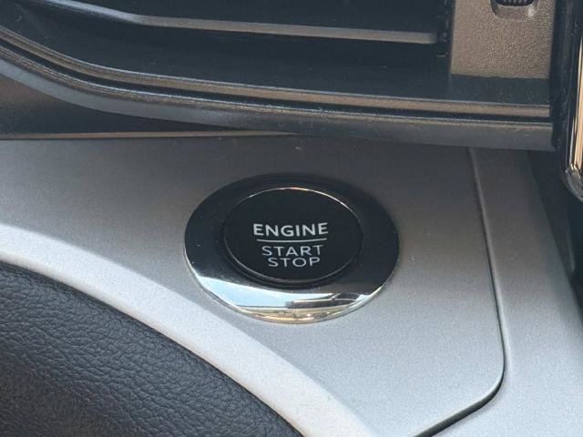 Certified 2024 Ford Explorer XLT RWD image 26