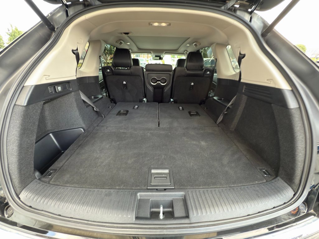 Certified 2024 Acura MDX SH-AWD w/ Technology Package image 10