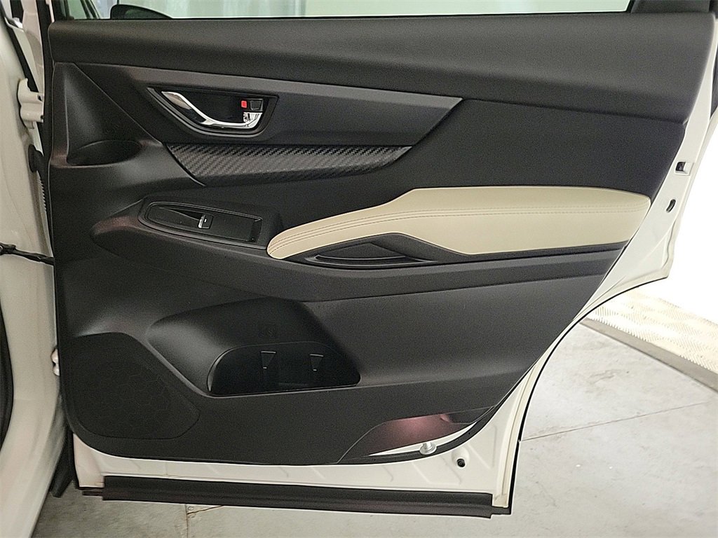 Used 2024 Subaru Ascent Premium w/ Convenience Package image 24