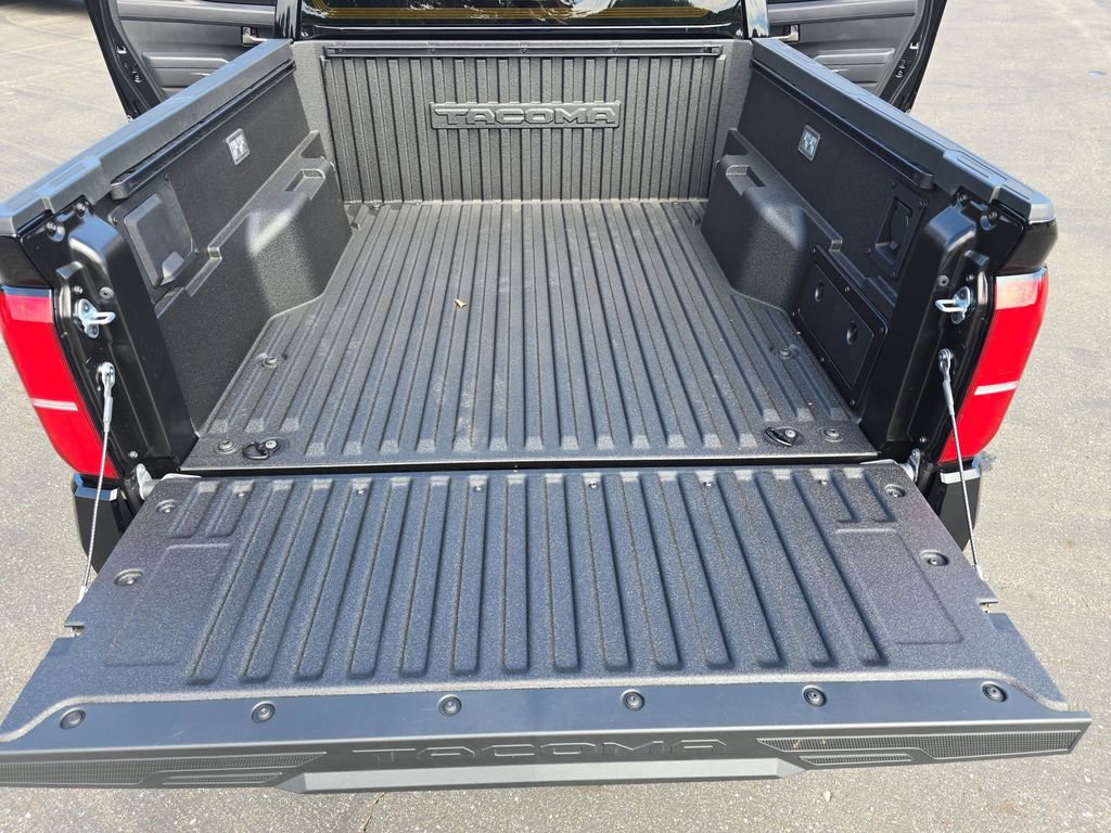 New 2025 Toyota Tacoma TRD Off-Road image 12