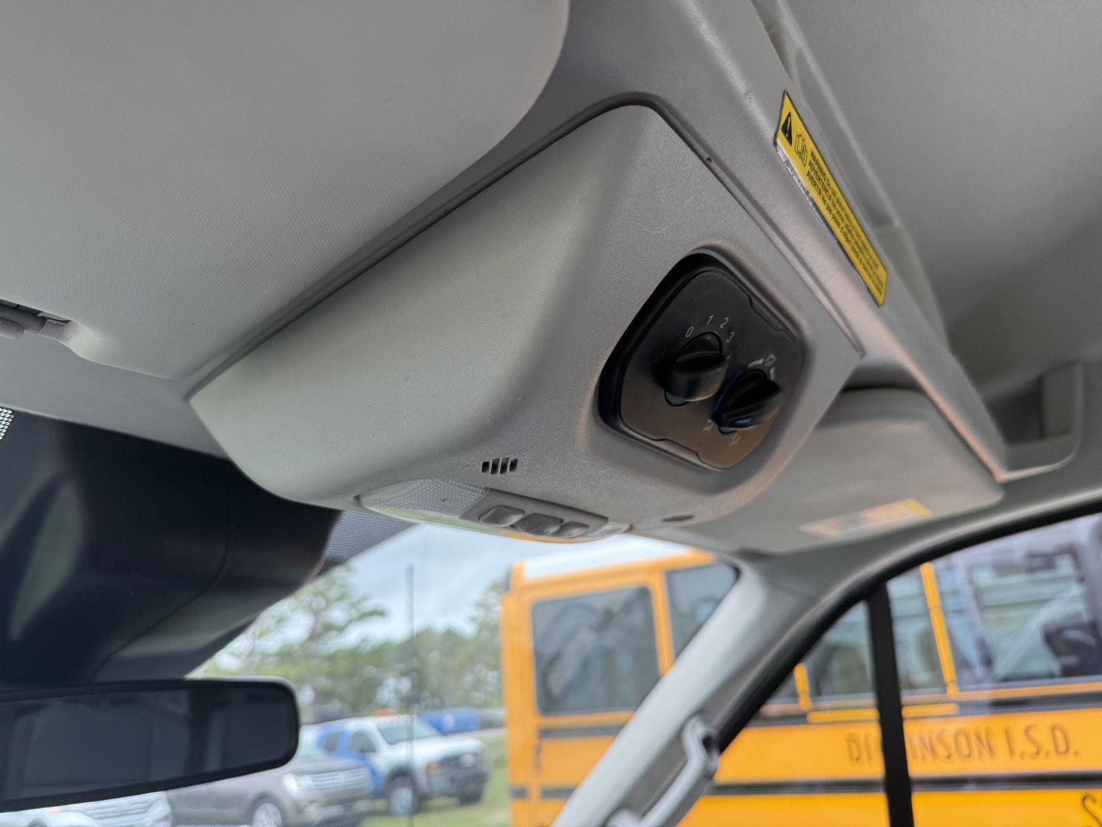 Certified 2019 Ford Transit 350 XL image 9