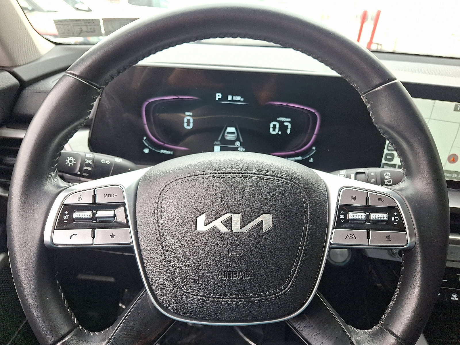 Used 2023 Kia Telluride LX image 21