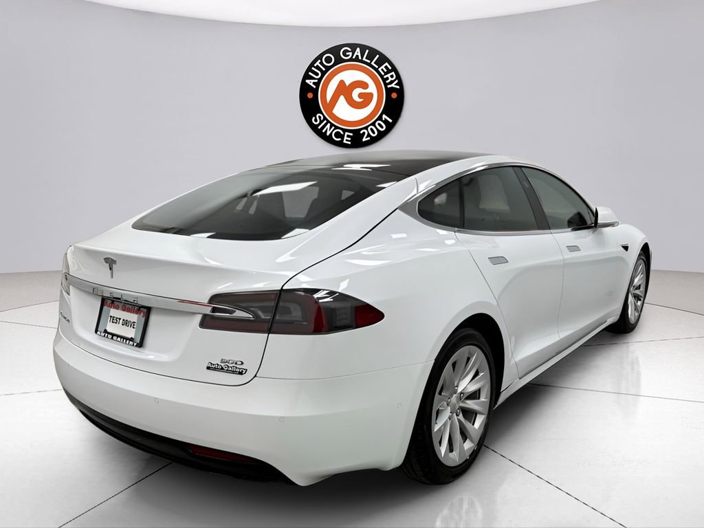 Used 2017 Tesla Model S 90D image 7