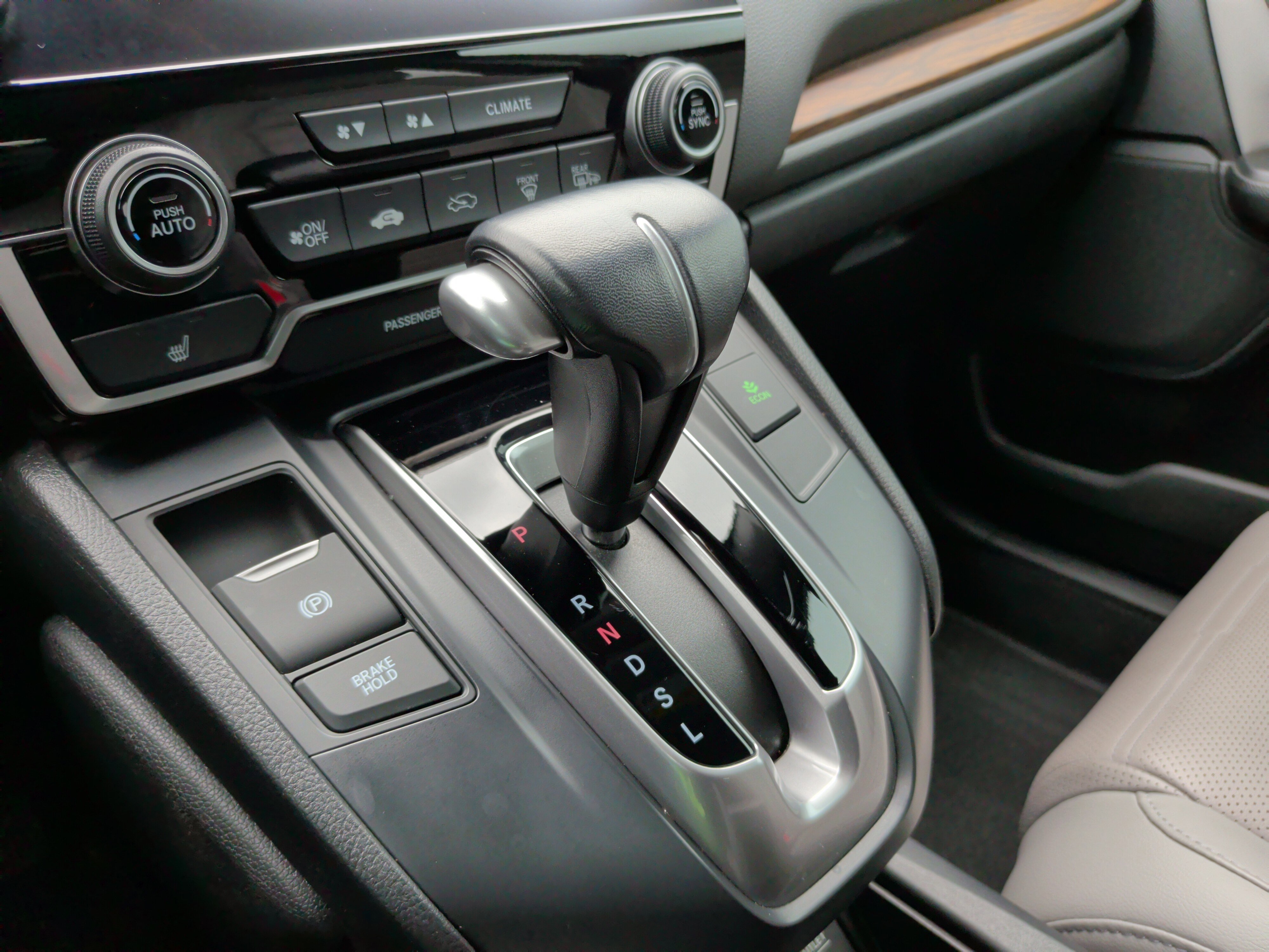 Used 2017 Honda CR-V EX-L image 18