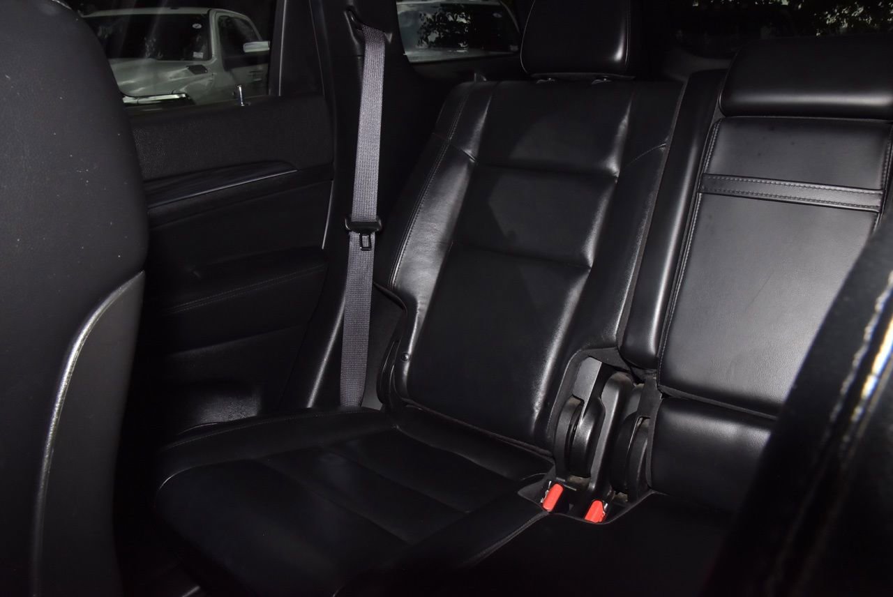 Used 2022 Jeep Grand Cherokee Limited image 19