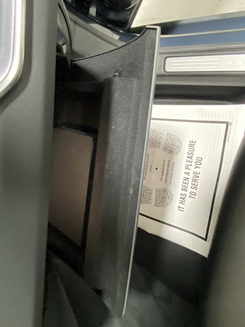 Certified 2025 Volvo S60 B5 Core image 29