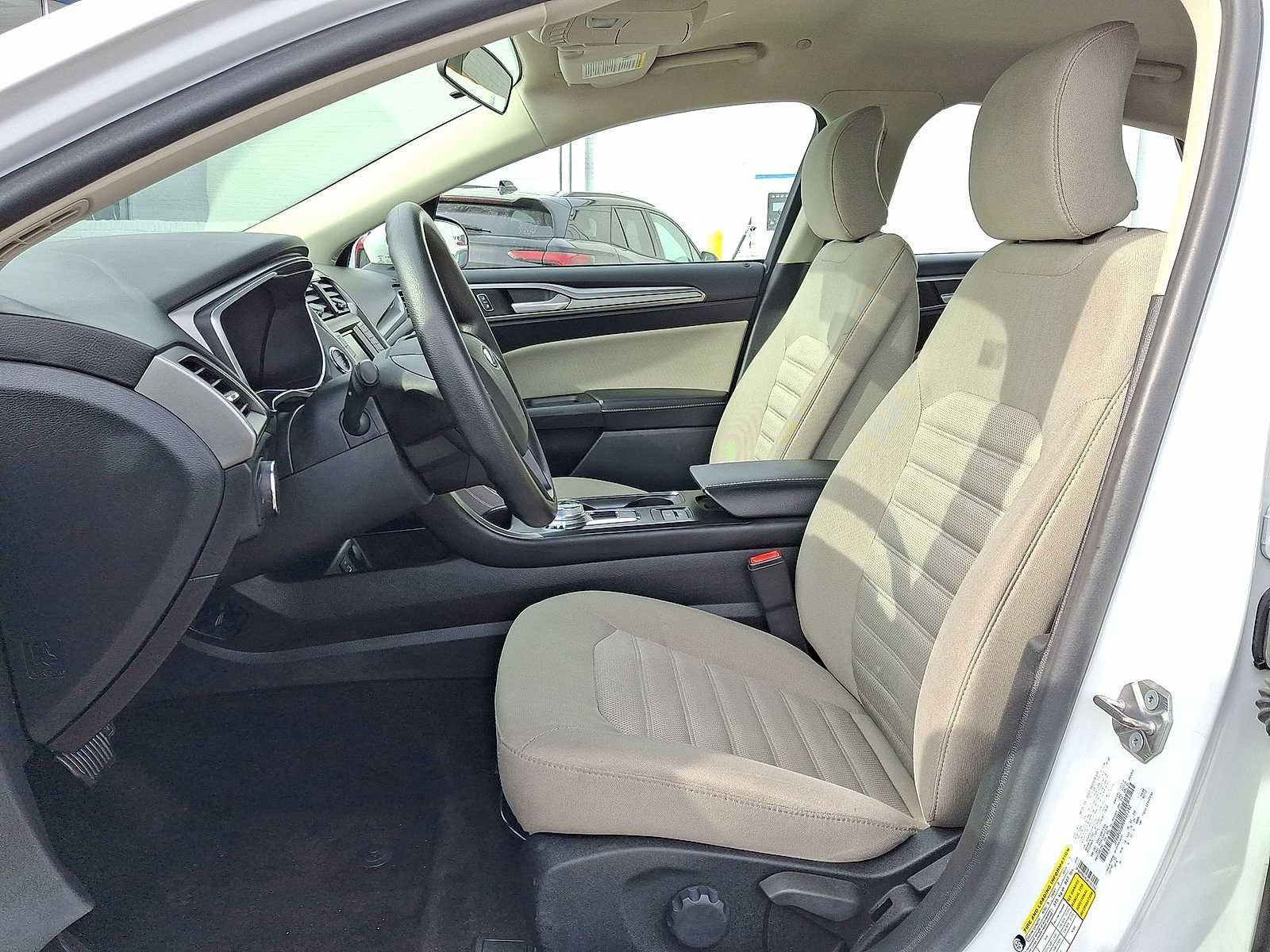 Used 2018 Ford Fusion S image 24