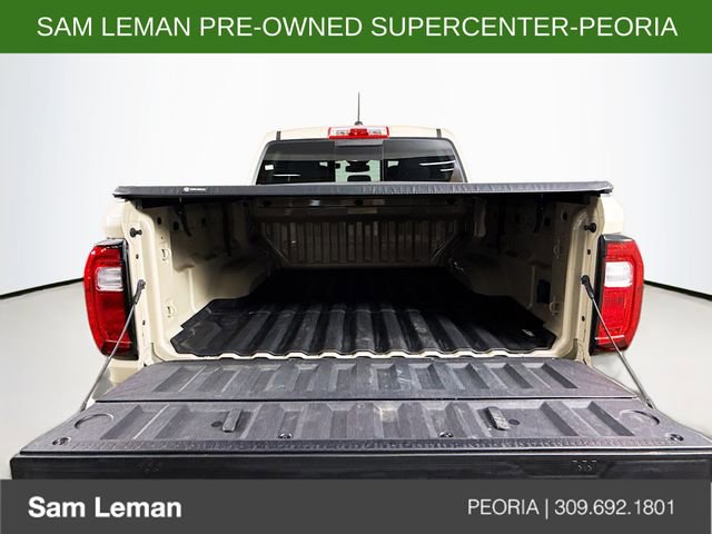 Used 2024 GMC Canyon AT4 image 25