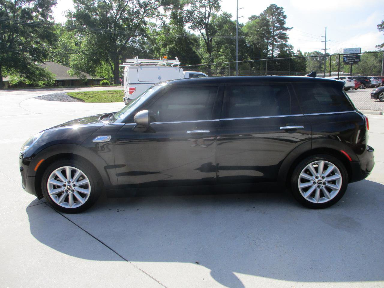 Used 2017 MINI Cooper Clubman S image 26