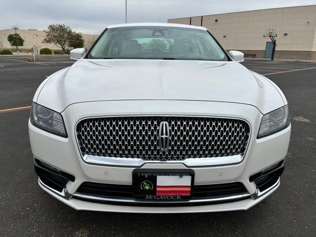 Used 2019 Lincoln Continental Select w/ Continental Climate Package FWD image 9