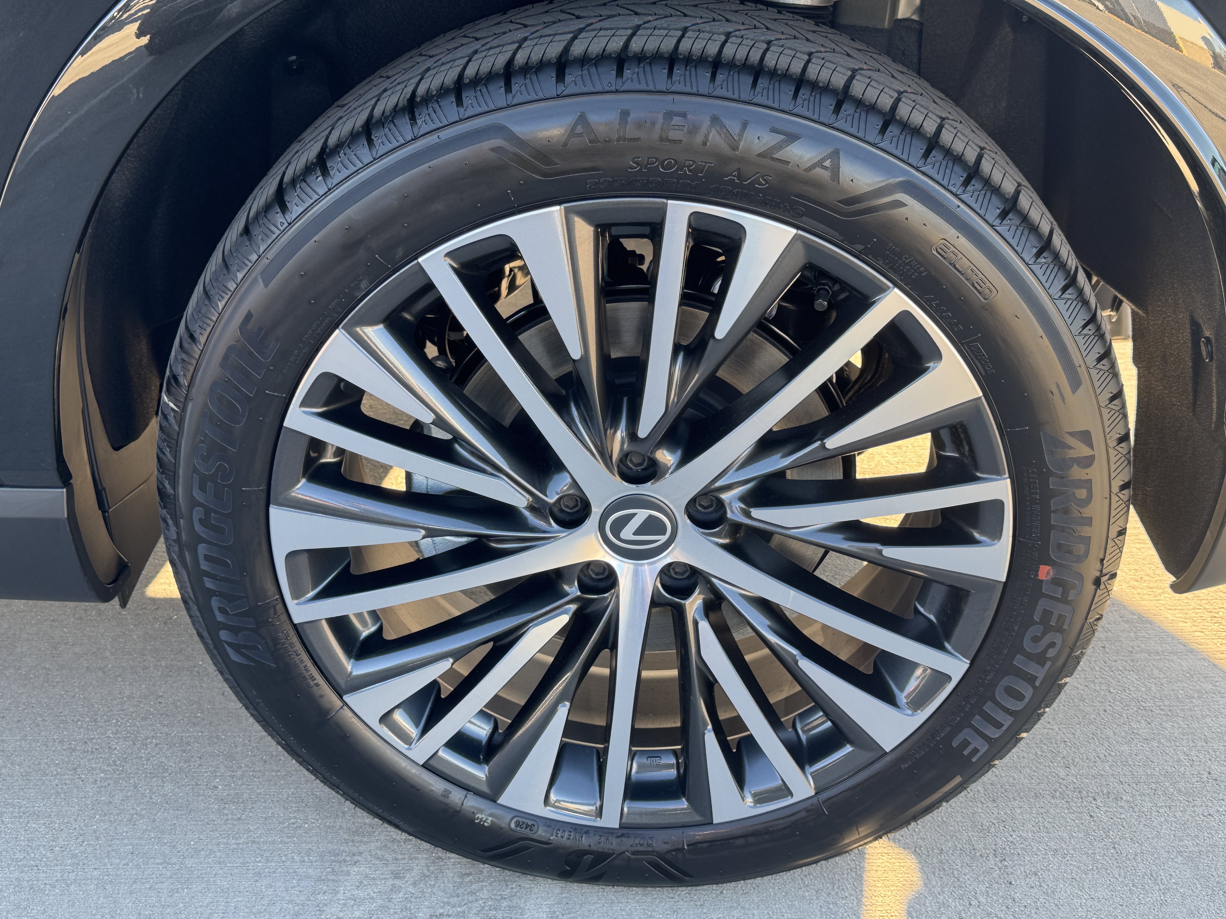 New 2026 Lexus RX 350 w/ Convenience Package AWD/4WD image 19