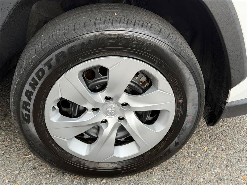 Used 2025 Toyota RAV4 LE FWD image 18