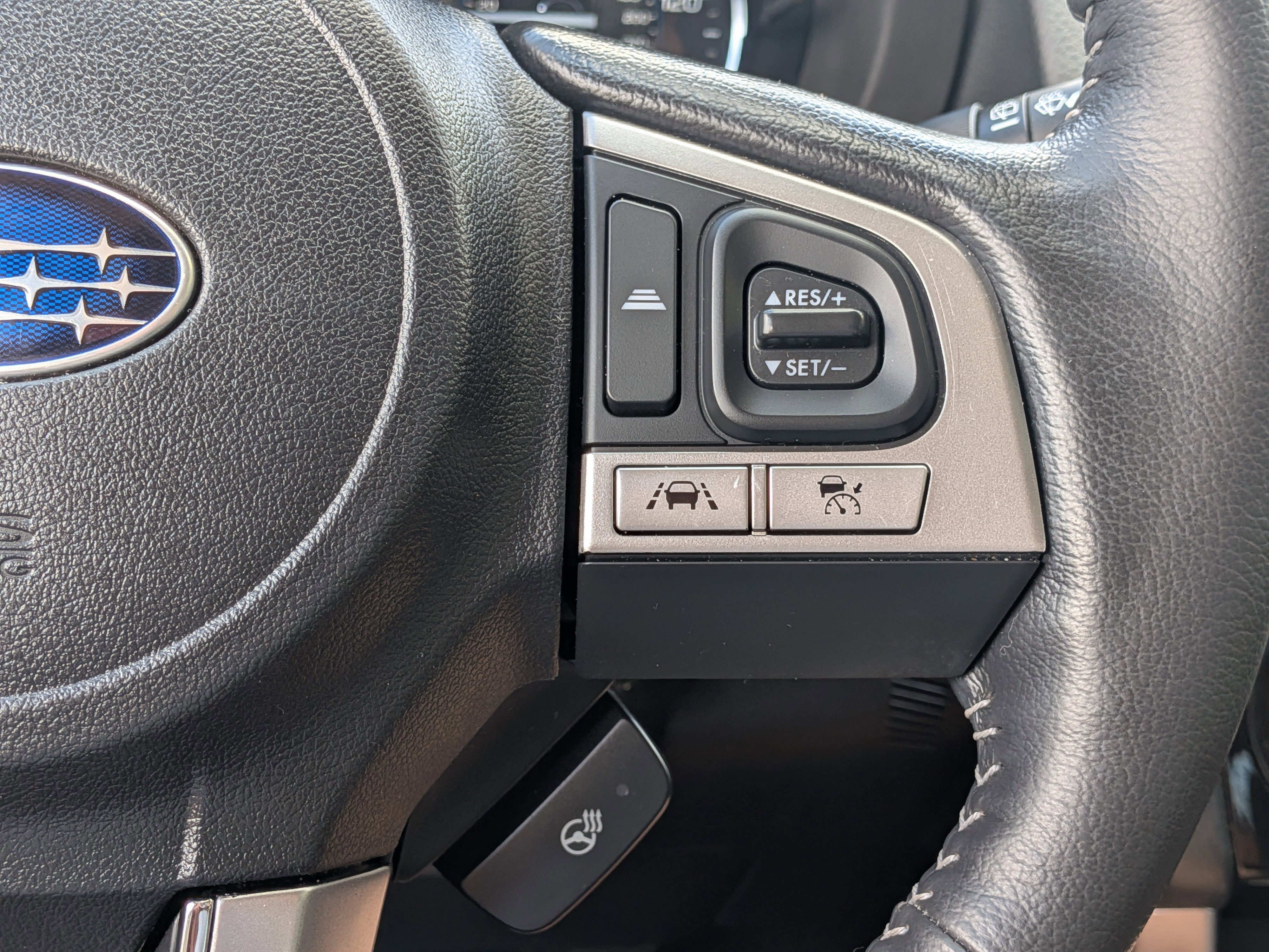 Used 2018 Subaru Forester 2.5i Touring AWD/4WD image 26