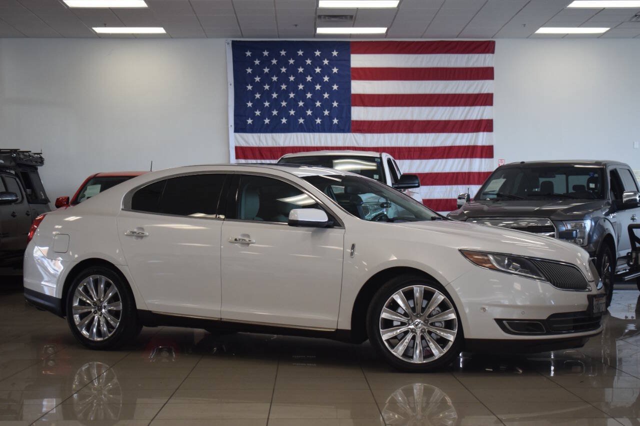Used 2013 Lincoln MKS AWD image 2