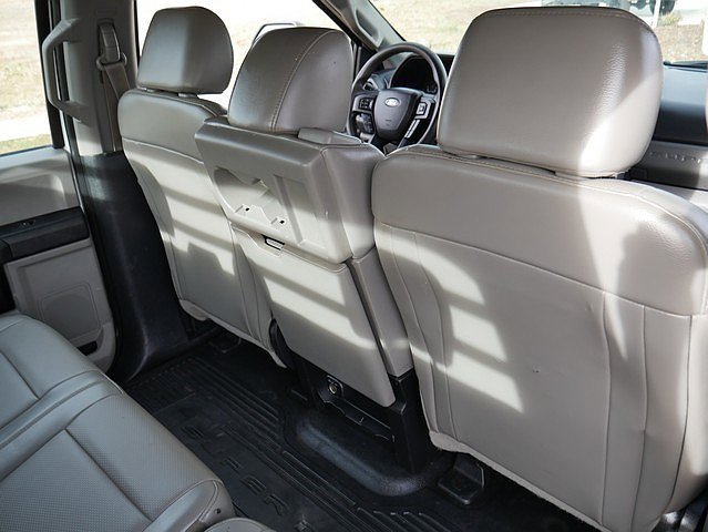 Used 2017 Ford F550 4x4 Crew Cab Super Duty image 43