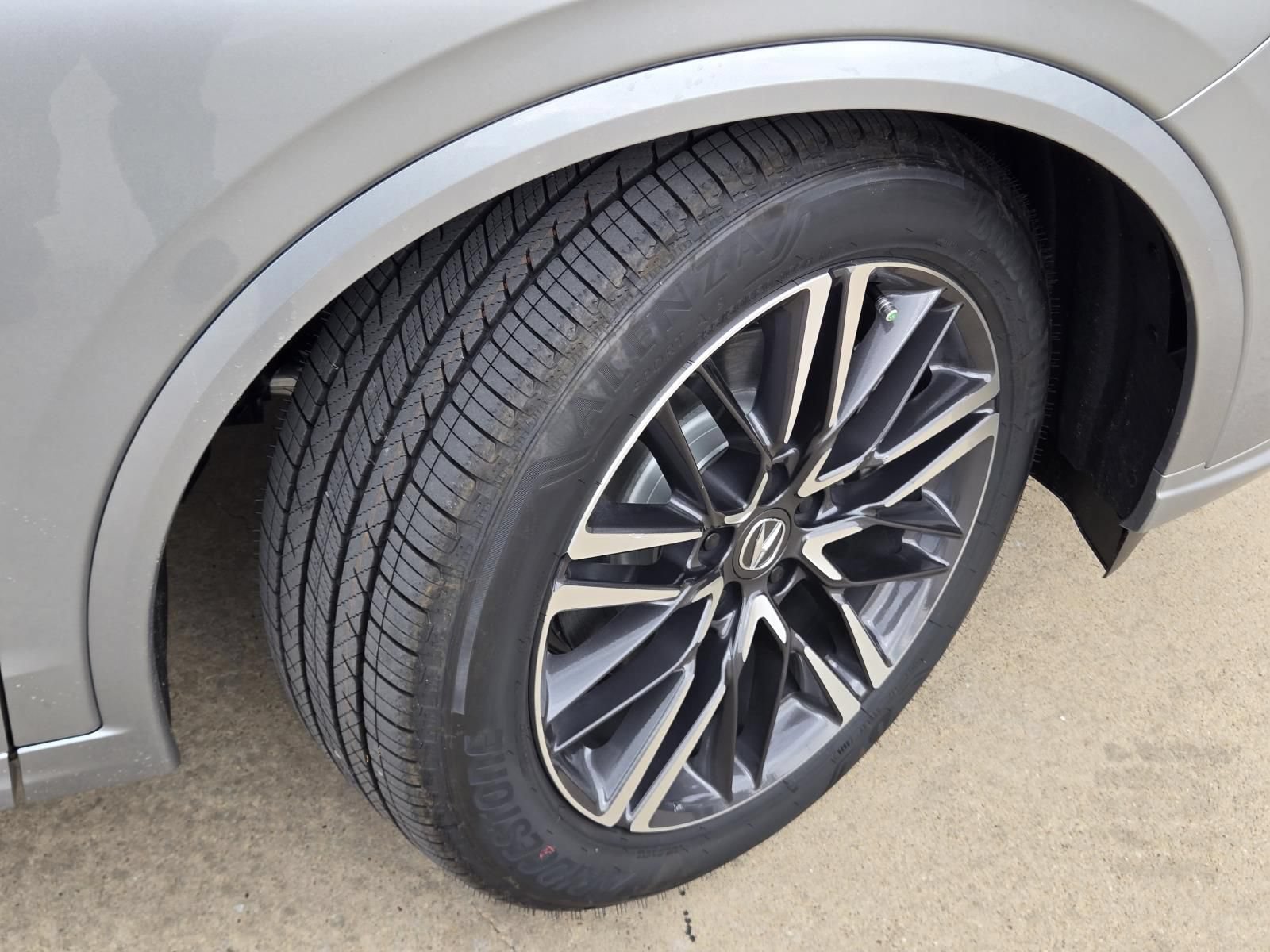 New 2026 Acura MDX SH-AWD w/ Advance Package image 6