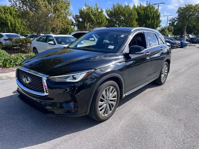Used 2023 INFINITI QX50 Luxe image 2