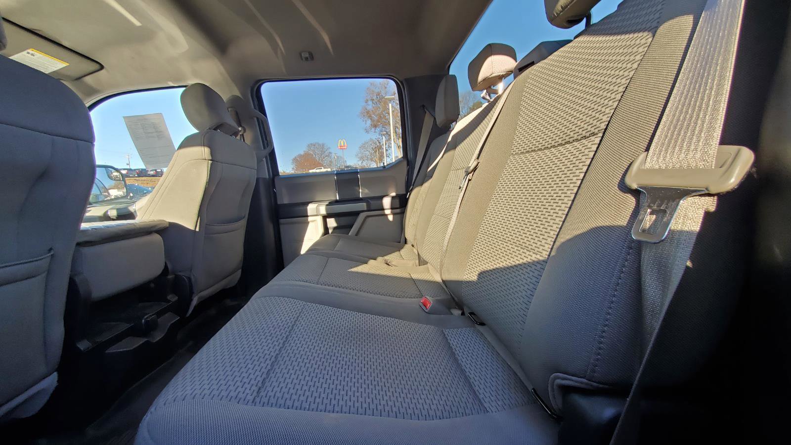 Used 2017 Ford F150 XLT image 5