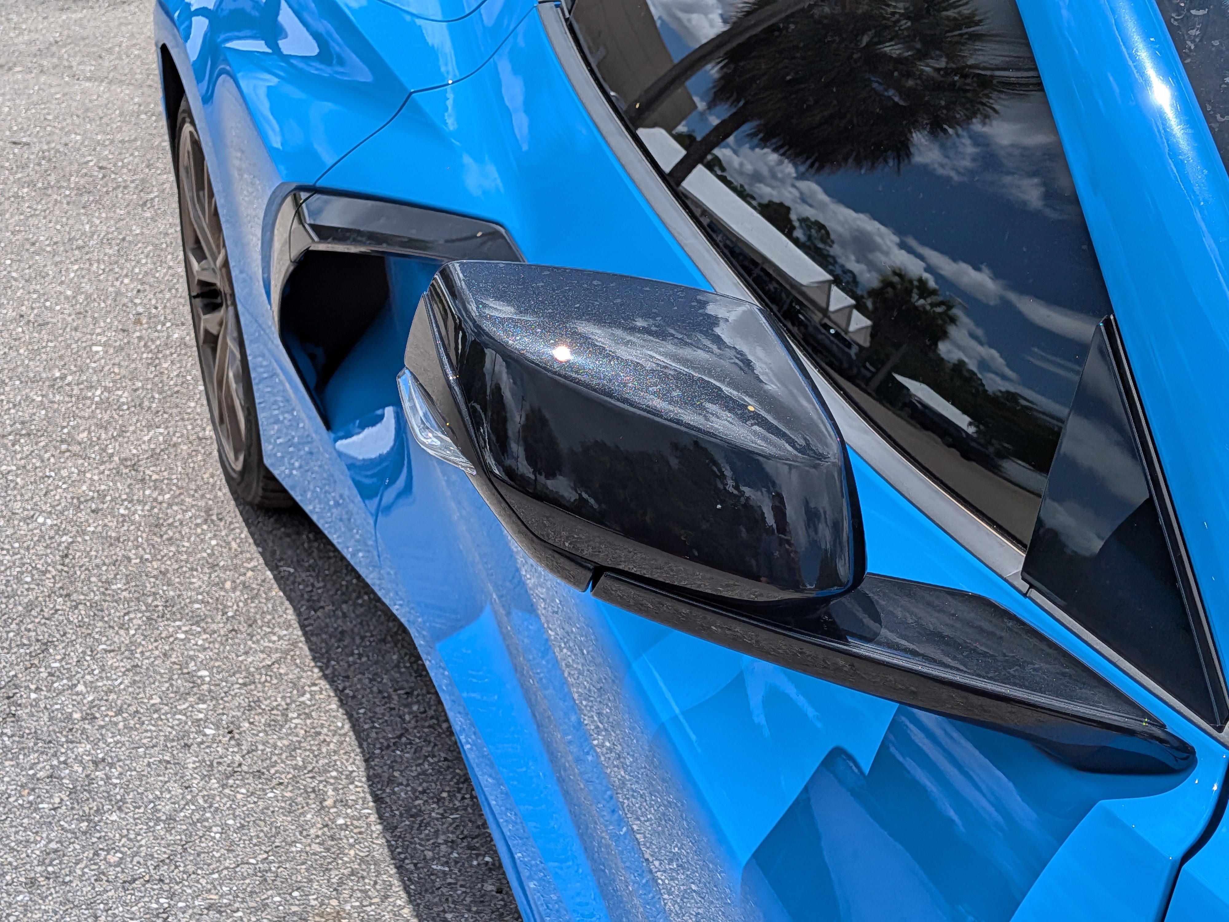 Used 2023 Chevrolet Corvette Stingray Coupe w/ Z51 Performance Package image 12