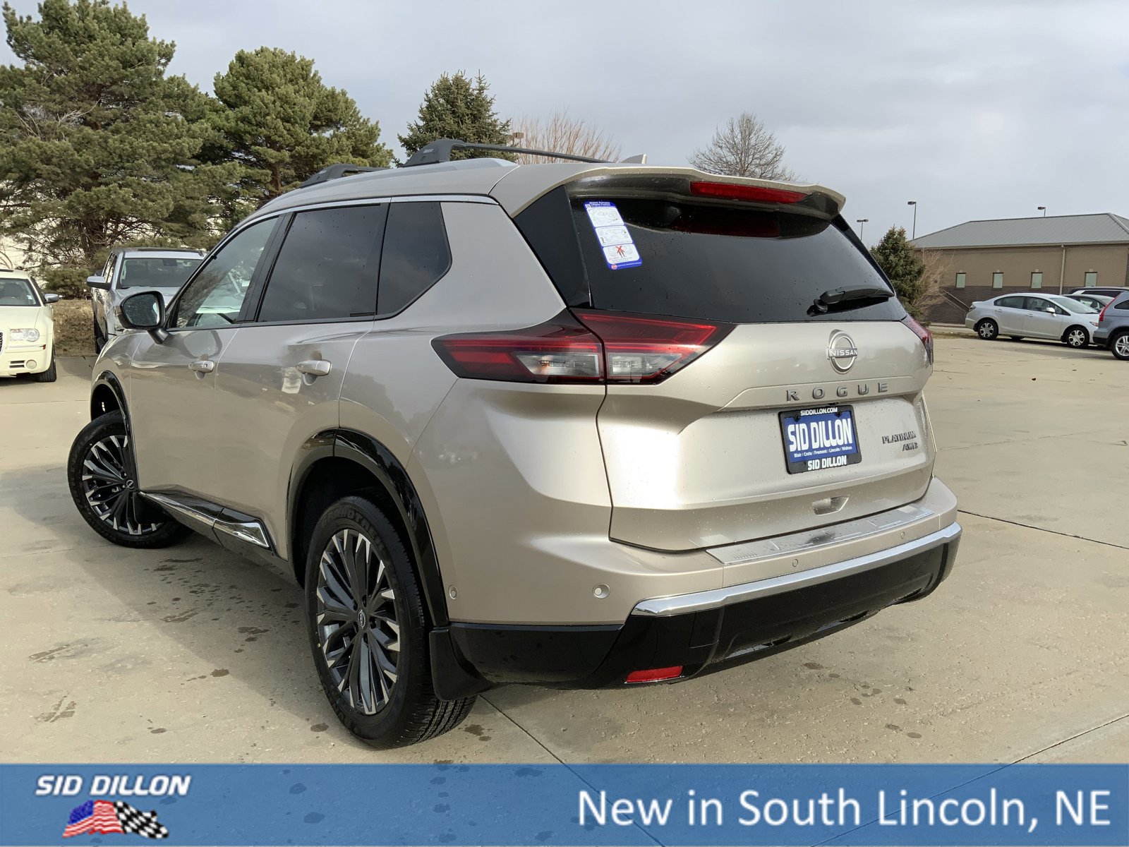 New 2026 Nissan Rogue Platinum w/ Platinum Premium Package image 3
