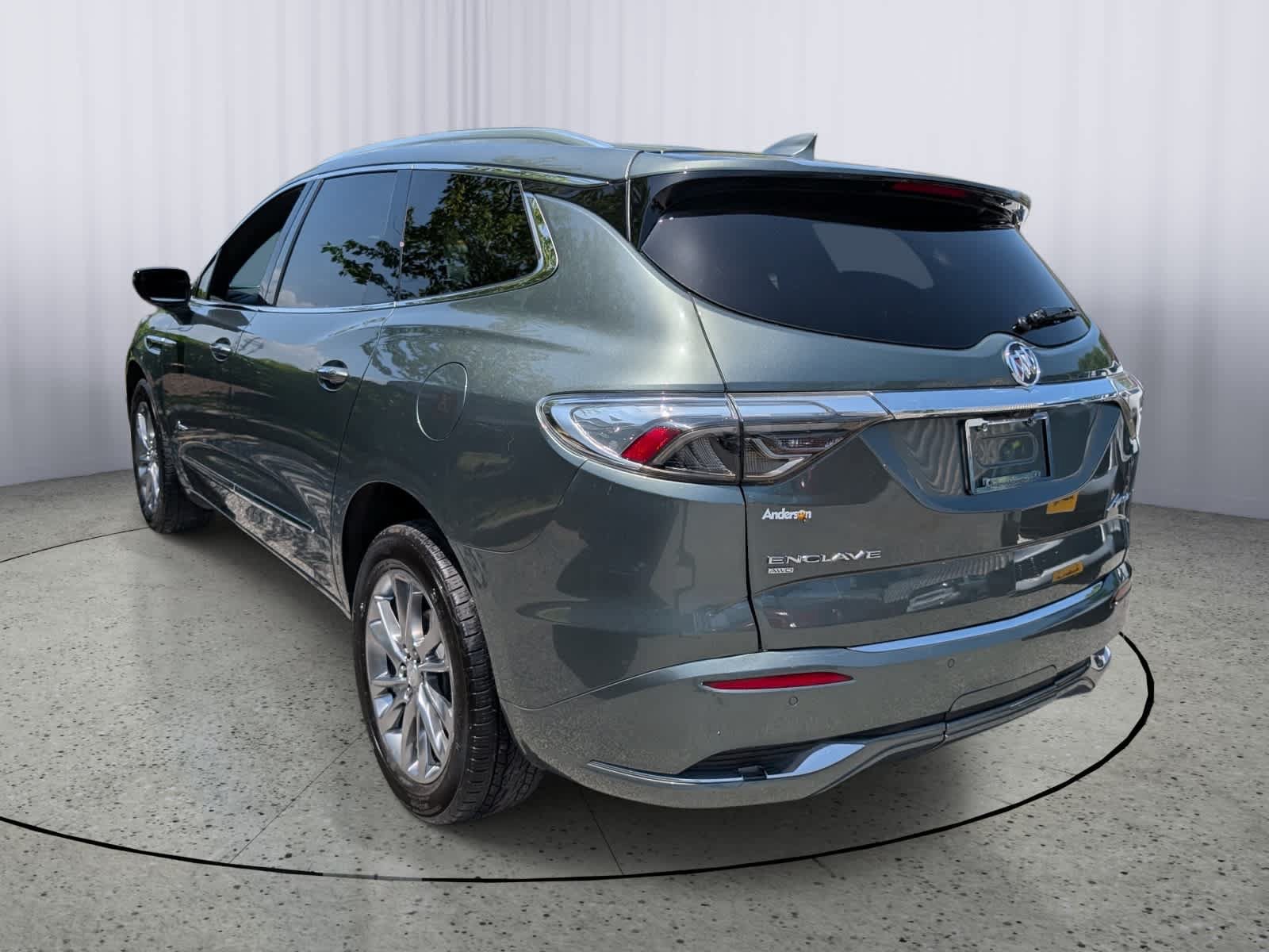 Certified 2022 Buick Enclave Avenir w/ Avenir Technology Package AWD/4WD image 5