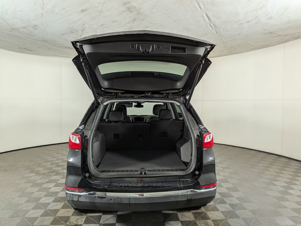 Certified 2021 Chevrolet Equinox Premier w/ Redline Edition image 17