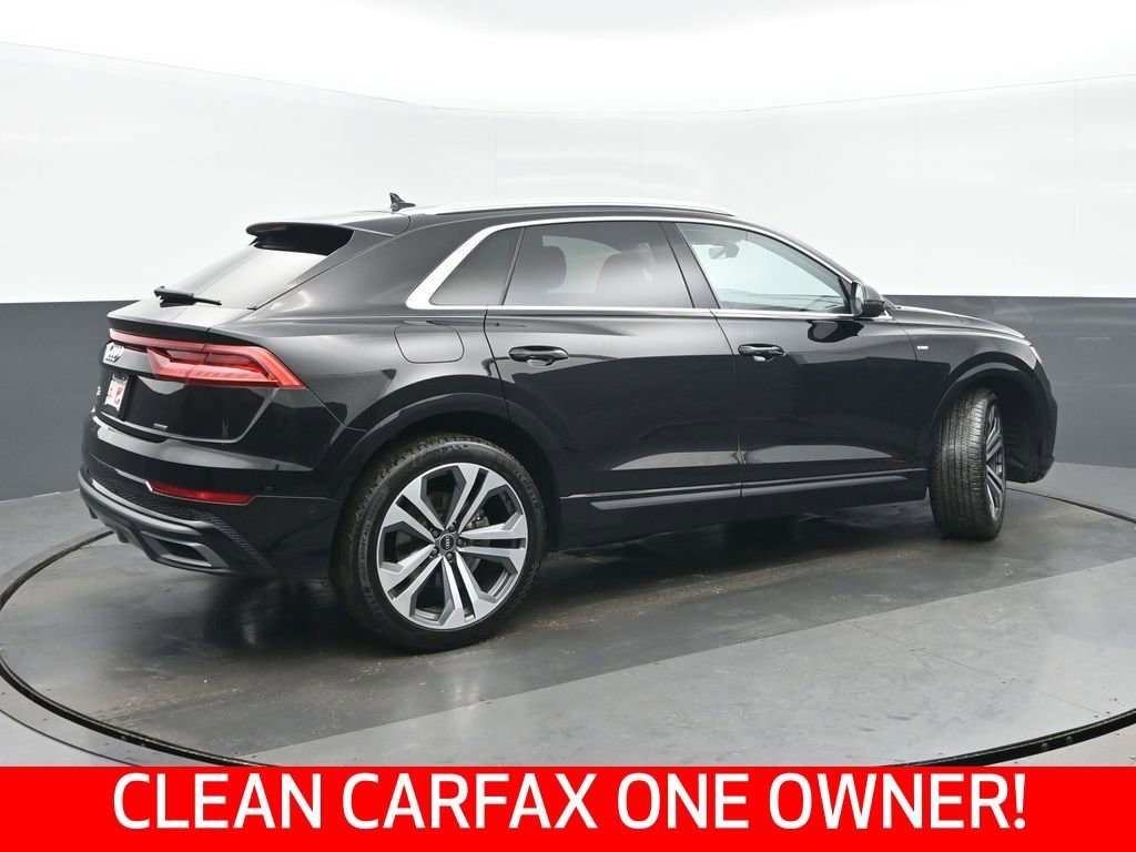 Used 2021 Audi Q8 Prestige w/ Prestige Package image 3