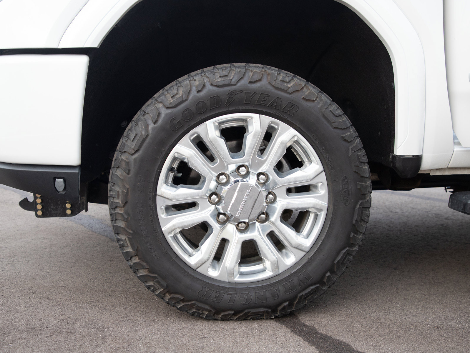 Used 2020 GMC Sierra 3500 Denali w/ Denali Ultimate Package AWD/4WD image 35