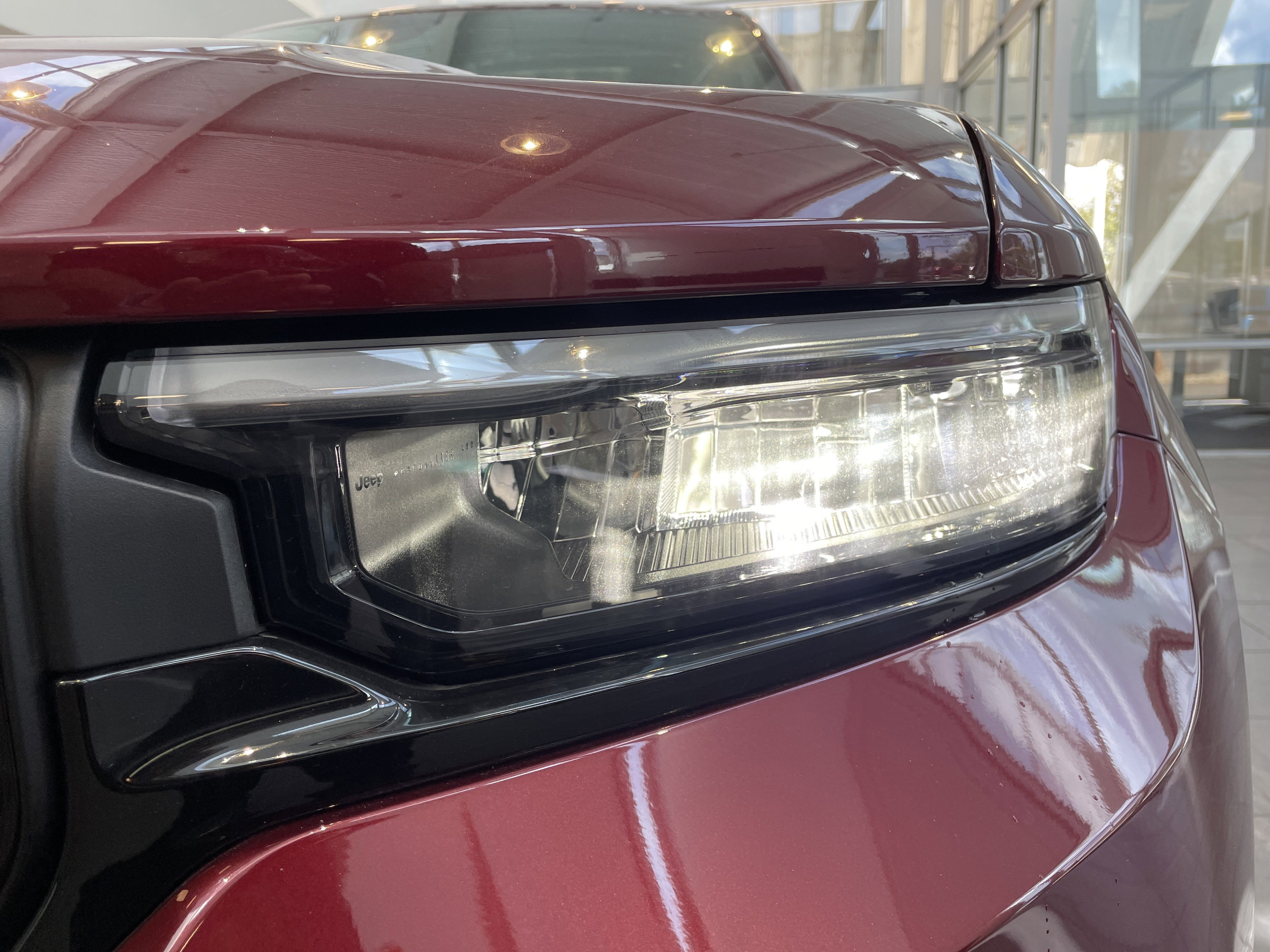 New 2025 Jeep Grand Cherokee Limited w/ Luxury Tech Group II image 5