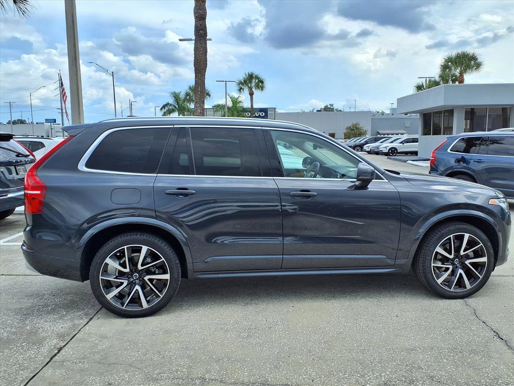 Used 2022 Volvo XC90 T6 Momentum w/ Advanced Package image 8