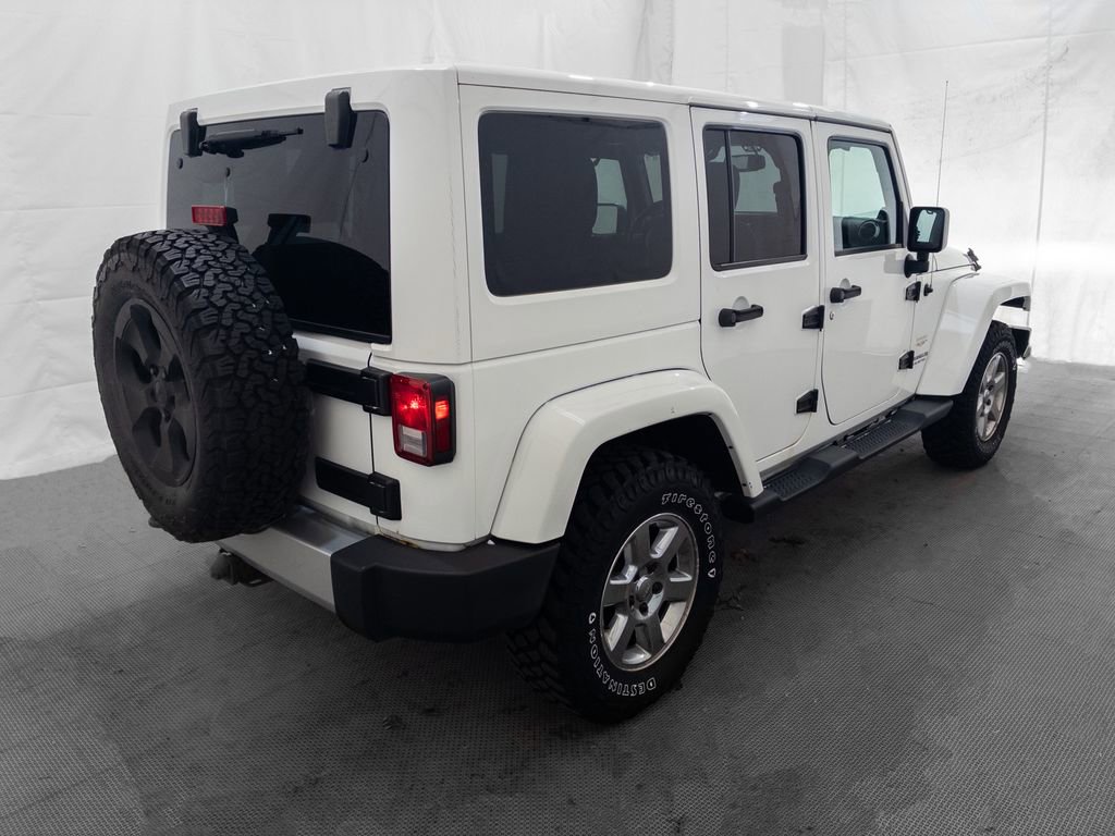 Used 2014 Jeep Wrangler Unlimited Sahara w/ Connectivity Group image 6