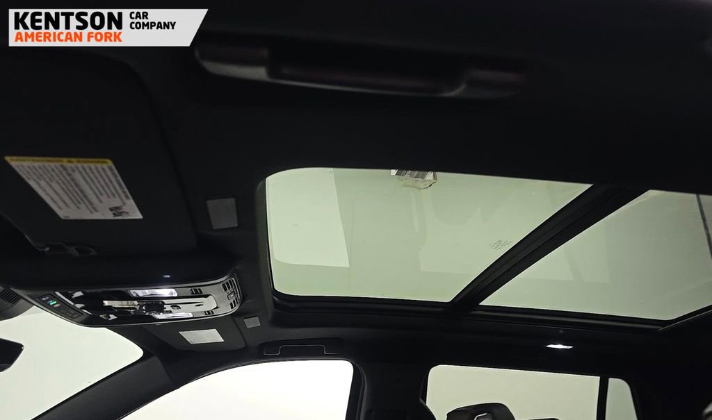 Used 2026 GMC Yukon Denali Ultimate AWD/4WD image 11