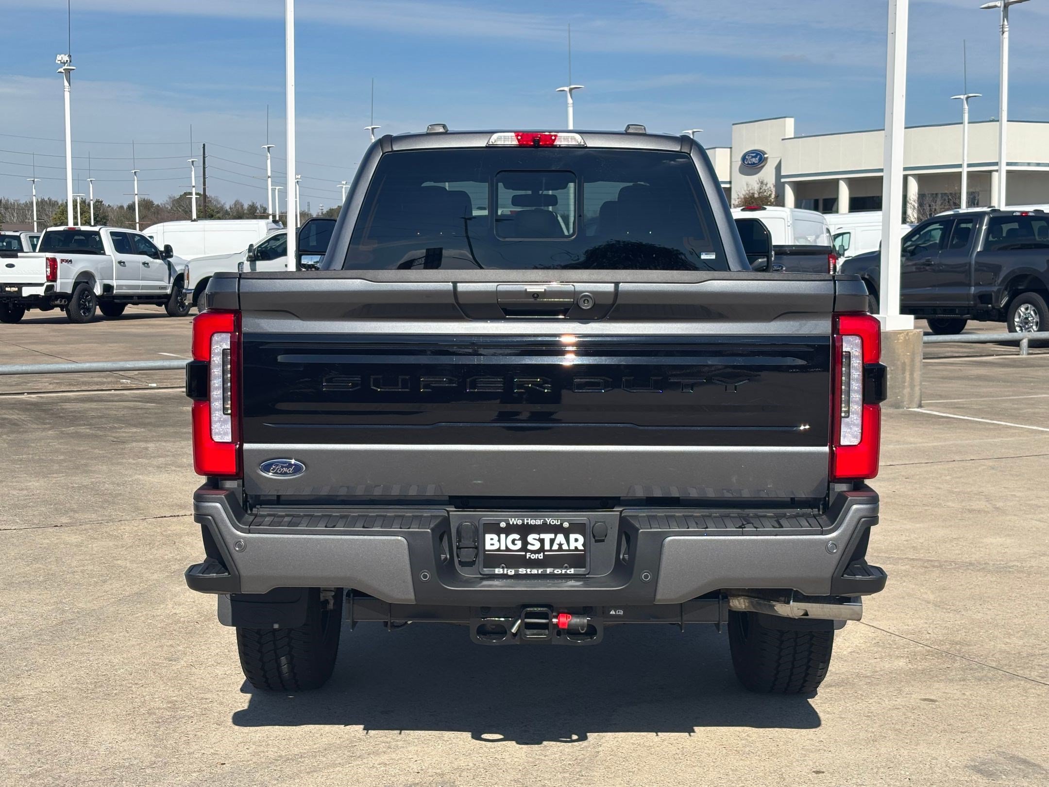 Used 2026 Ford F350 Platinum AWD/4WD image 12