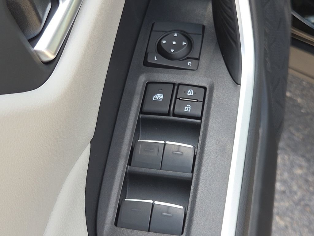 Certified 2025 Toyota RAV4 XLE Premium FWD image 17