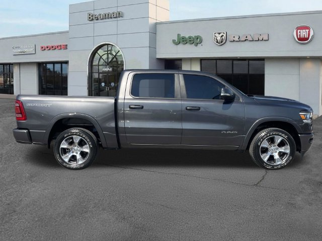 Used 2022 RAM 1500 Laramie w/ Sport Appearance Package AWD/4WD image 8