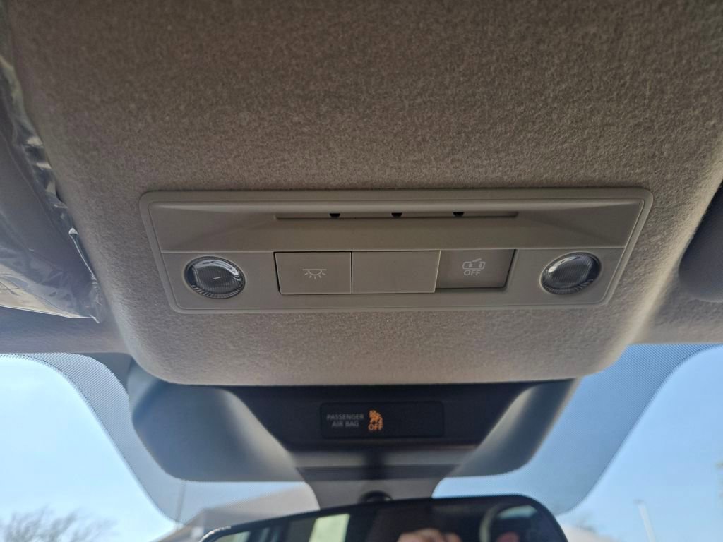 New 2026 Nissan Kicks SV w/ Charging Package FWD image 26