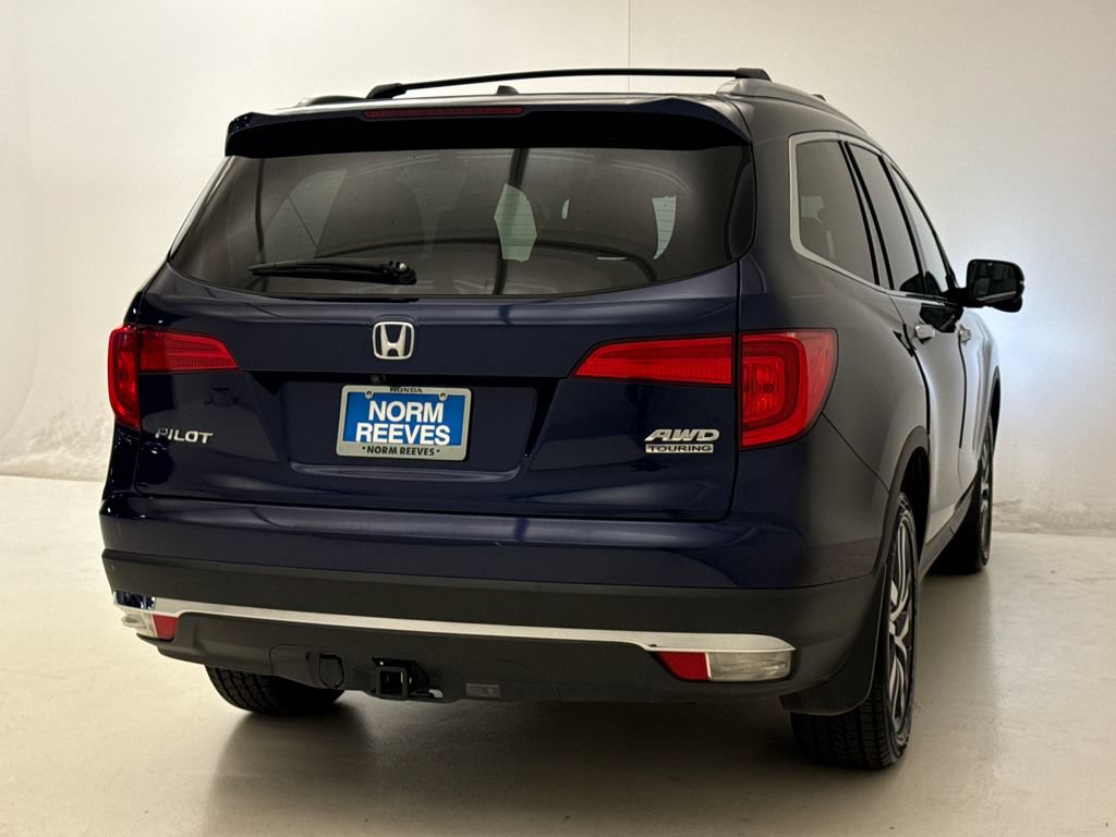 Used 2018 Honda Pilot Touring image 9