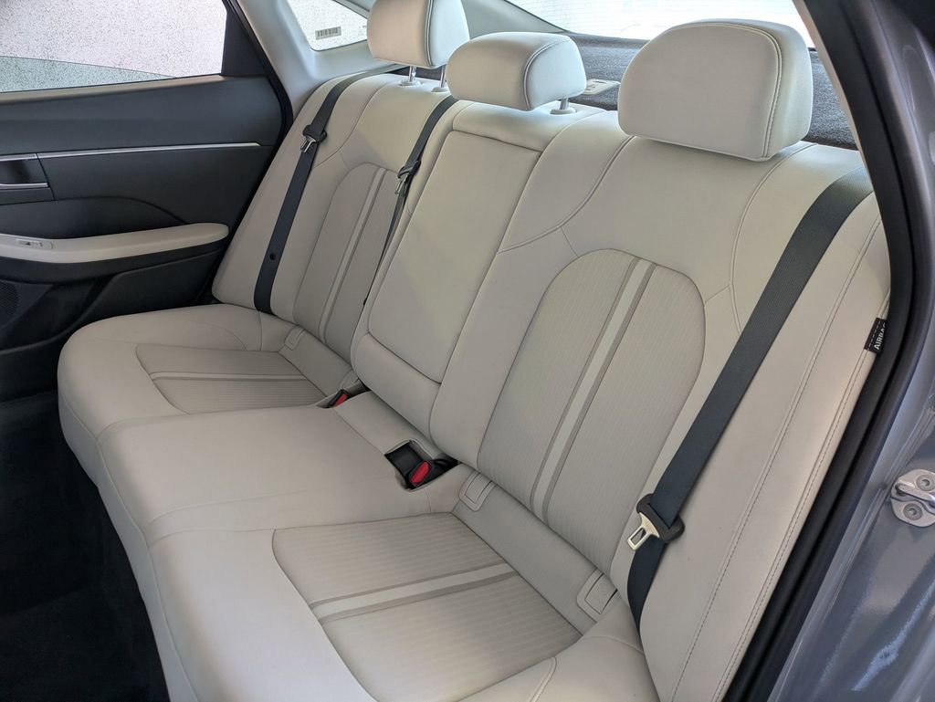 Used 2025 Hyundai Sonata SEL FWD image 24