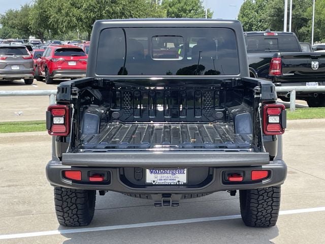 Used 2026 Jeep Gladiator Rubicon AWD/4WD image 30