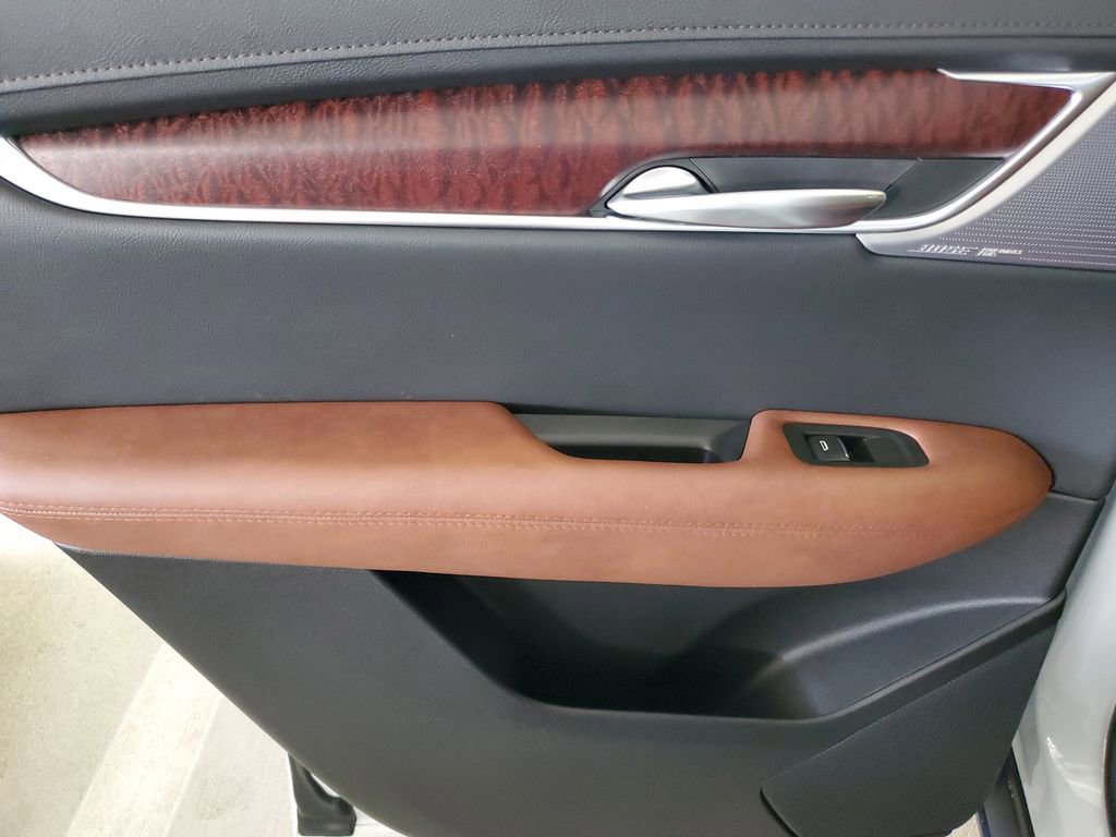 New 2026 Cadillac XT5 Premium Luxury FWD image 9